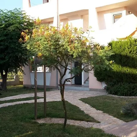 Jofe Apartment Nin